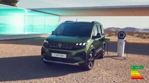 PEUGEOT_E-RIFTER_2412STYP_003_FR_D_JAUGE_2030x1146