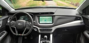 swm-g01-interior-frontal-1024x498