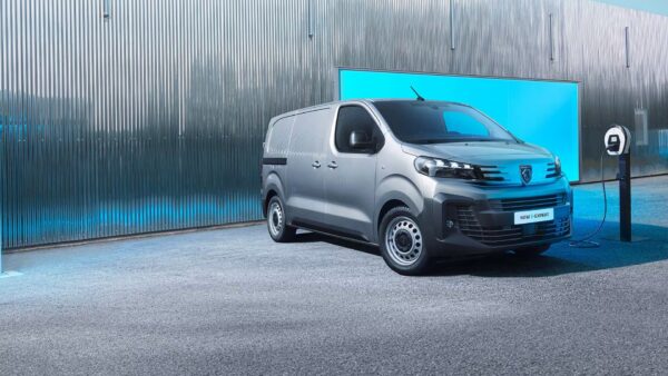 Peugeot E-Expert Combi